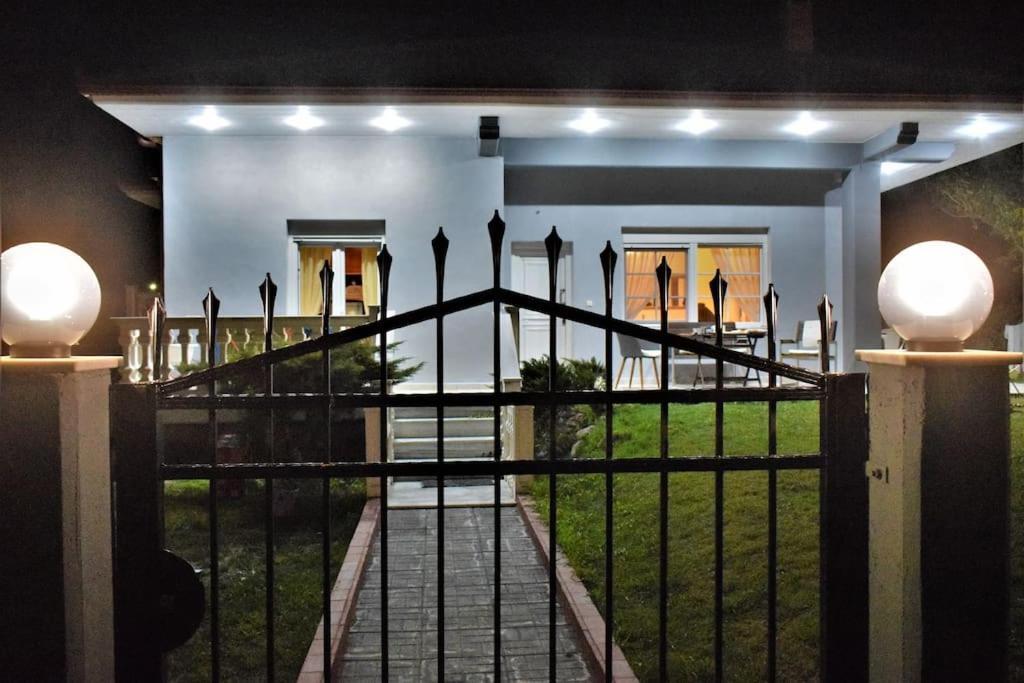Deppy'S House Κοντά Στα Λουτρά Πόζαρ Lejlighed Chrysi Eksteriør billede
