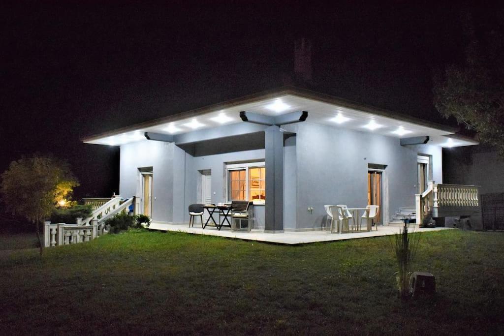 Deppy'S House Κοντά Στα Λουτρά Πόζαρ Lejlighed Chrysi Eksteriør billede